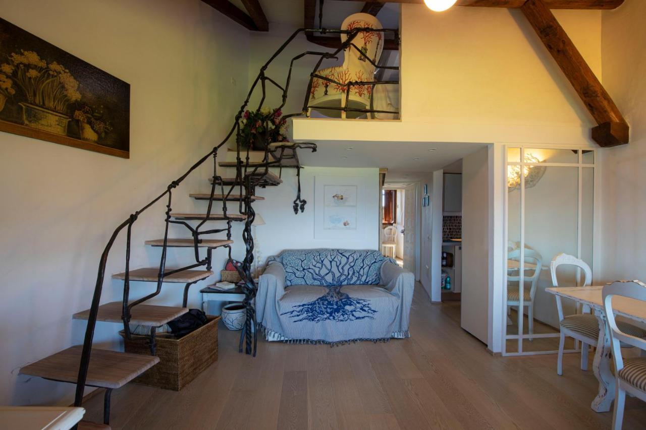 Splendido Appartamento Vista Mare Porto Rotondo Exteriér fotografie